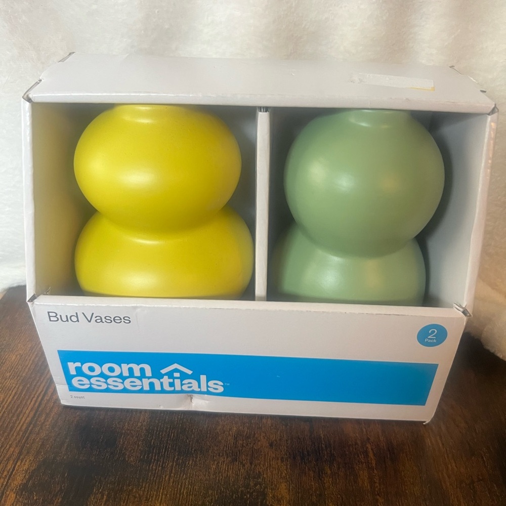 Room Essentials Dual-Tone Yellow and Green Vases